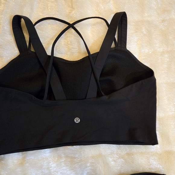Lululemon Black Women's Activewear Set - Picture 3 of 9
